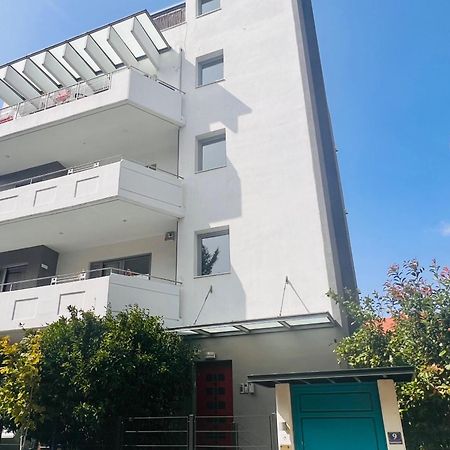 Green Apartment Near Marousi Hospitals & Oaka, By Promoshomes Maroussi Zewnętrze zdjęcie