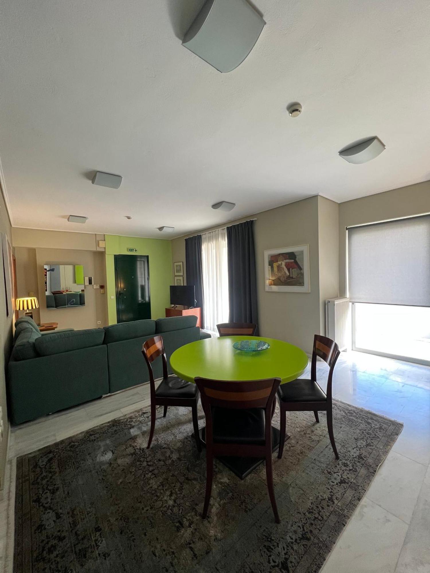 Green Apartment Near Marousi Hospitals & Oaka, By Promoshomes Maroussi Zewnętrze zdjęcie